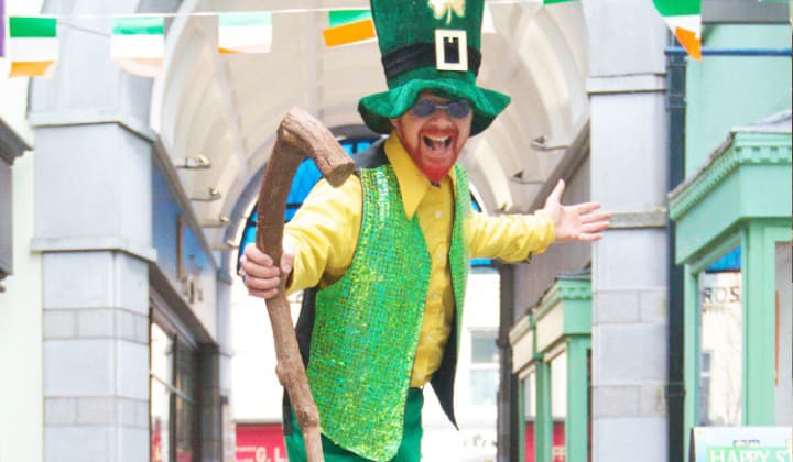 A St. Patrick's day entertainer in Dublin